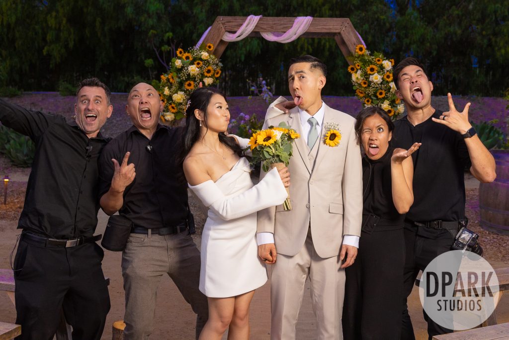 chinese wedding photographer videographer team