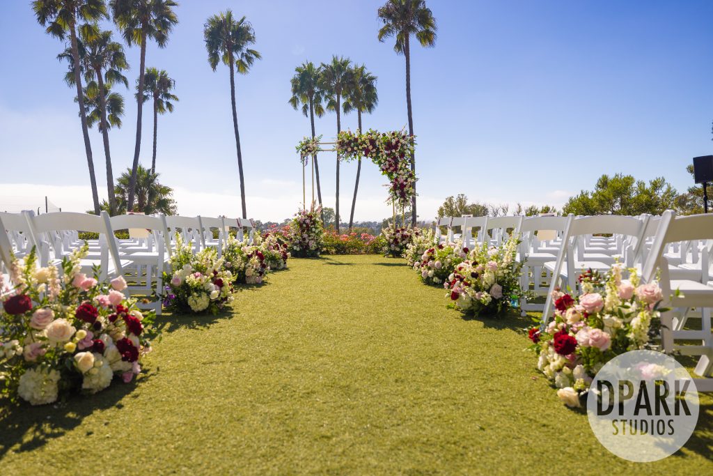Fun wedding dance floor moments with DJ Eric De La Torre of Vox DJs