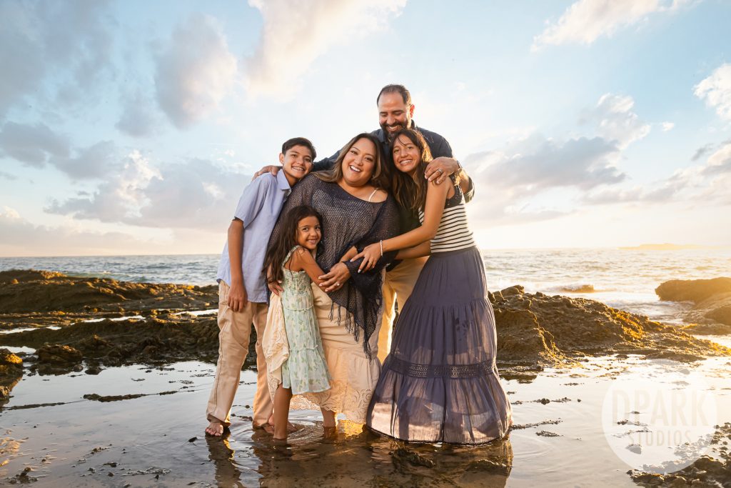 candid-laguna-beach-family-photography.jpg